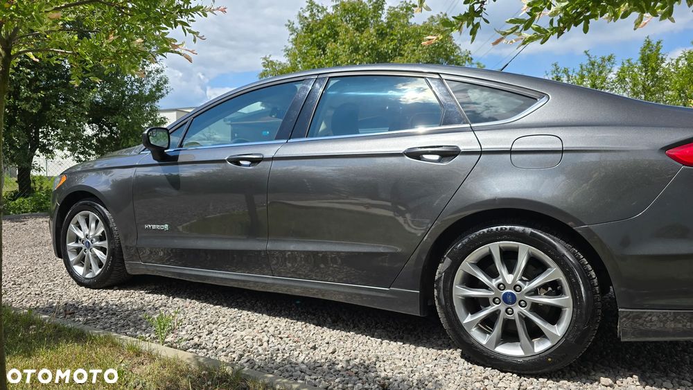 Ford Mondeo - 3