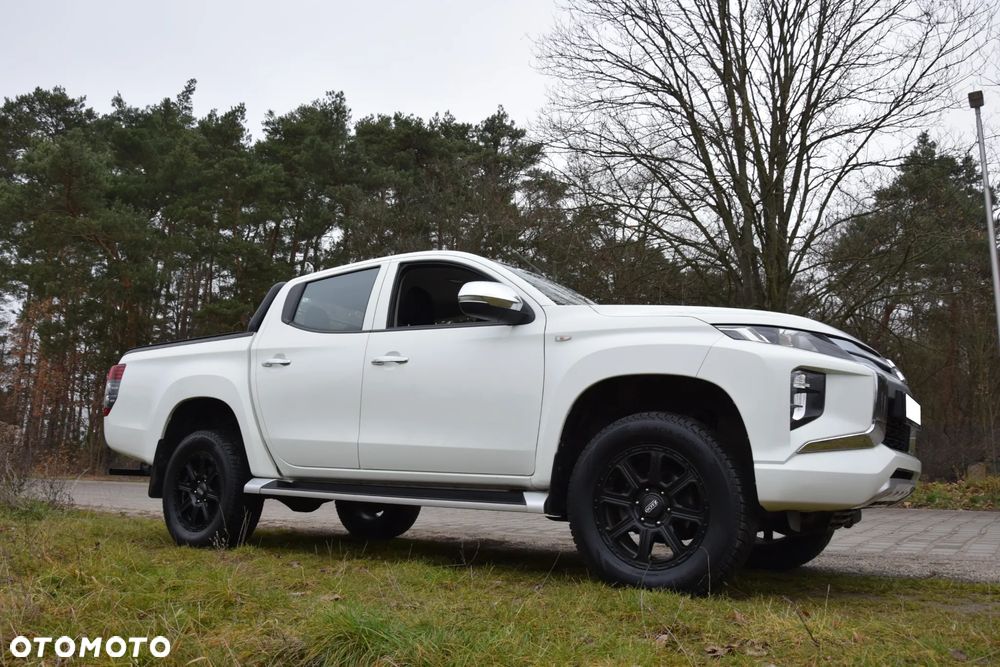Mitsubishi L200 2.2 d DC Intense - 36