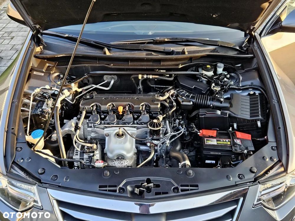 Honda Accord 2.0 Executive - 25