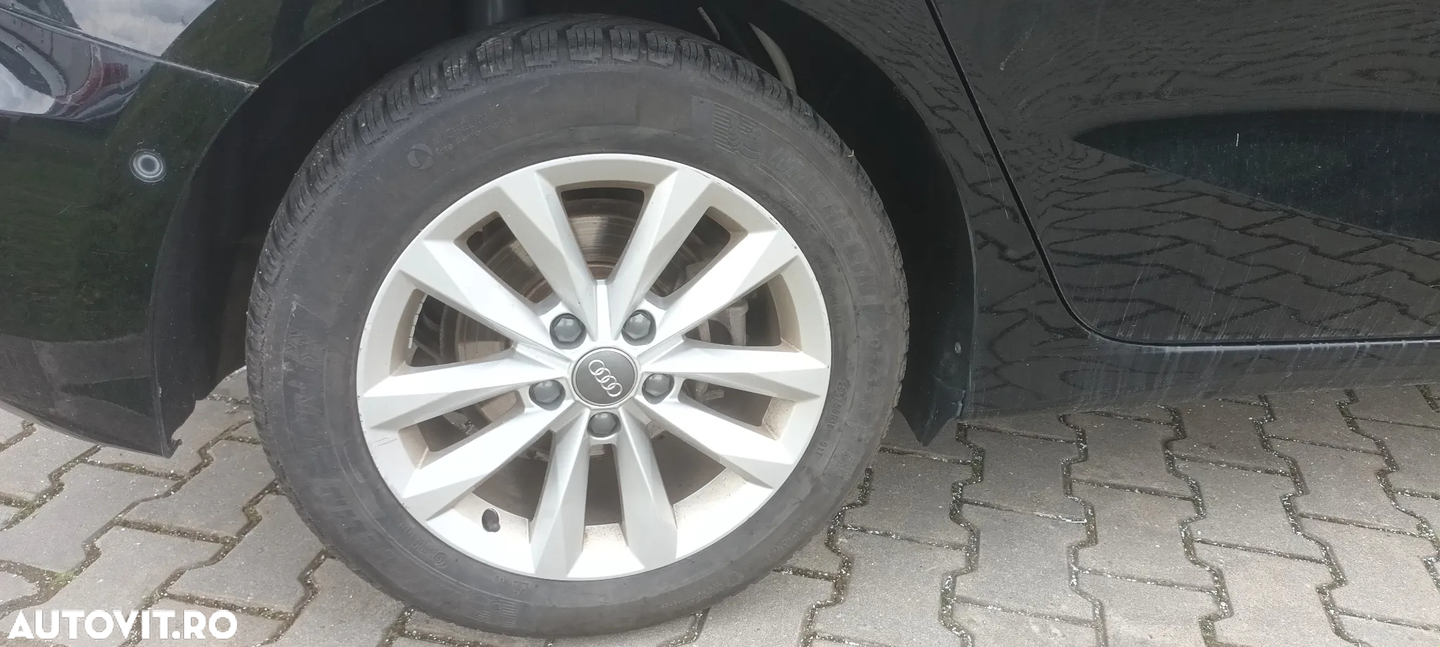 Audi A3 Sportback 35 TFSI S tronic - 24