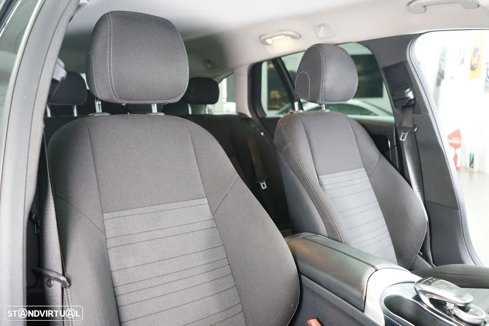 Mercedes-Benz C 200 d Avantgarde Aut. - 37