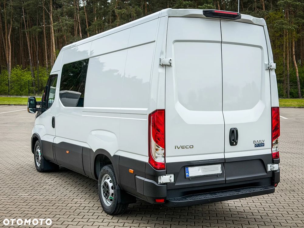 Iveco Daily 35S16HA8 V 2.3 Diesel 160KM MT6 Zabudowa Brygadowa CARPOL! - 11