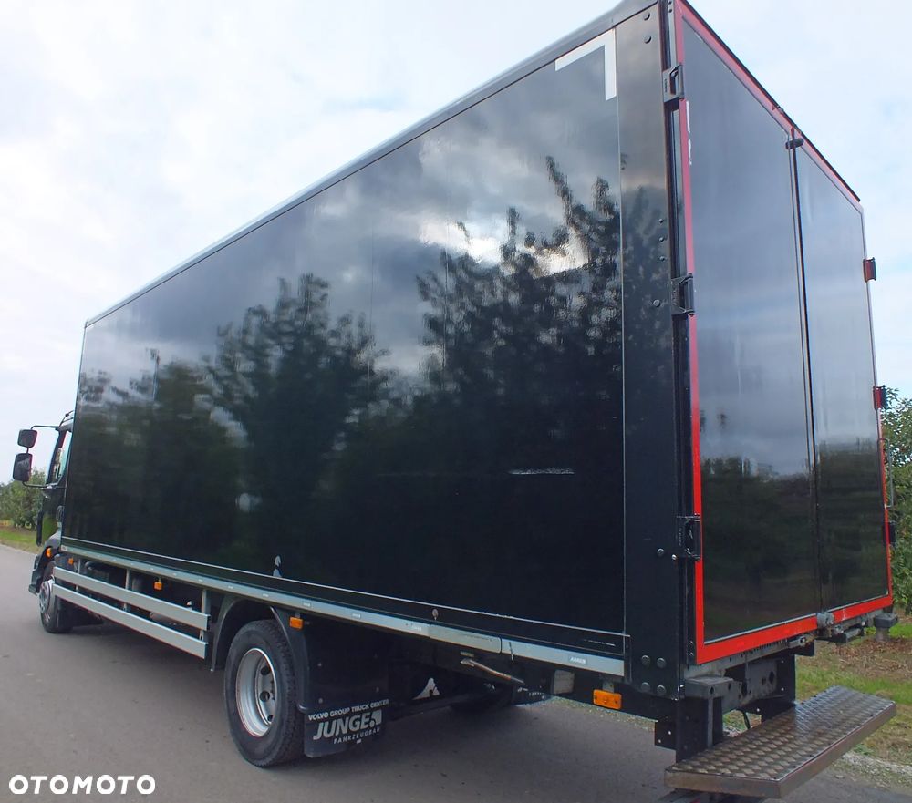Volvo FL210 - 4