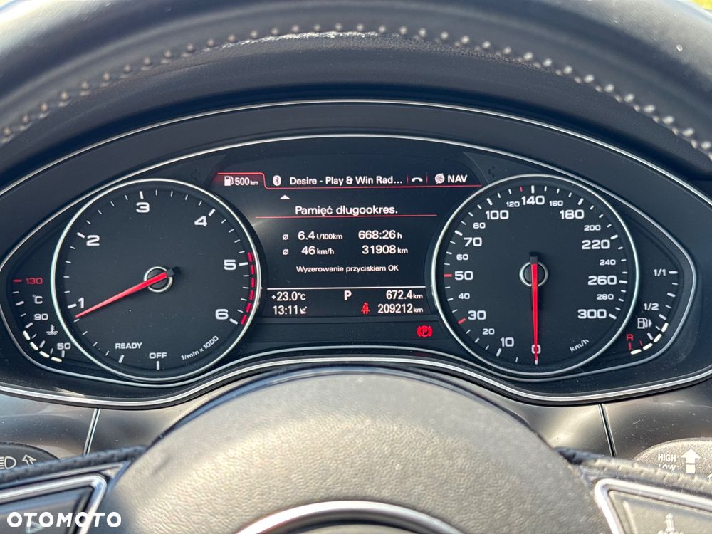 Audi A6 Avant 2.0 TDI Ultra S tronic - 26