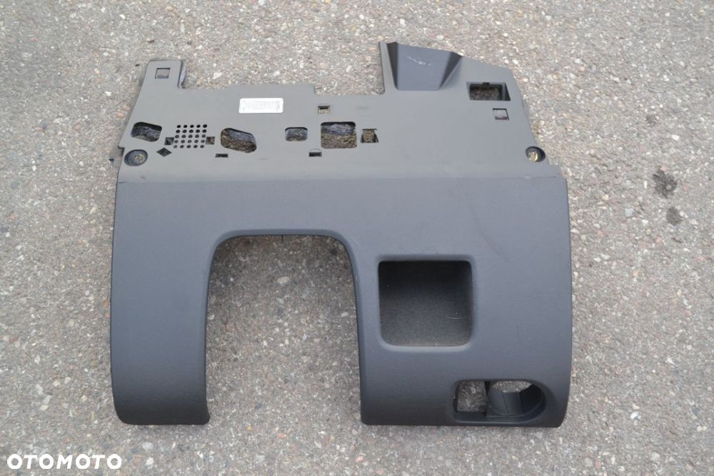 AUDI A3 8P PÓŁKA POD KIEROWNICĘ CZARNA 8P1863075A EUROPA - 1