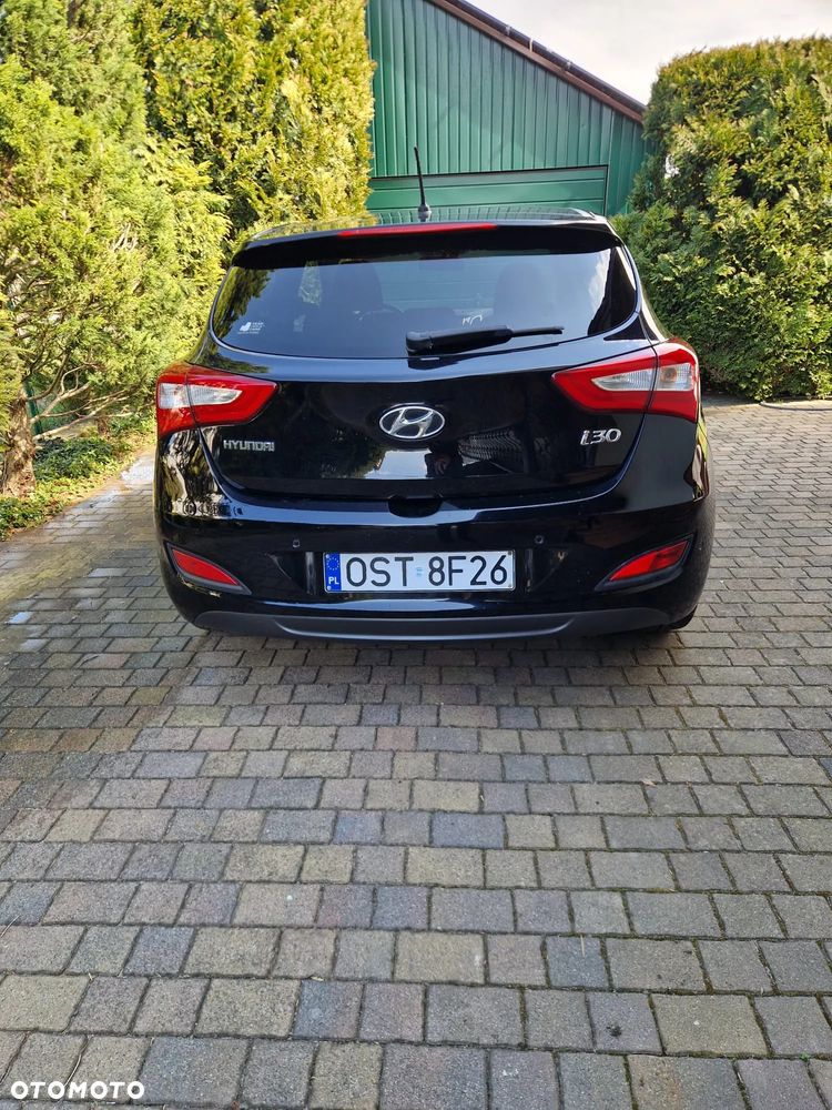 Hyundai i30 1.6 GDI Premium - 4