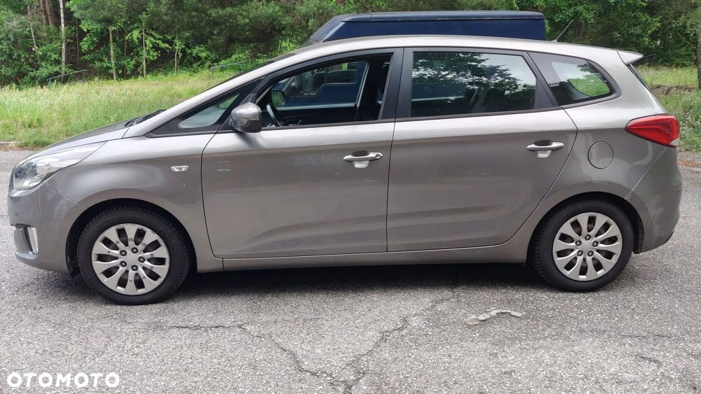 Kia Carens 1.7 CRDi M - 7