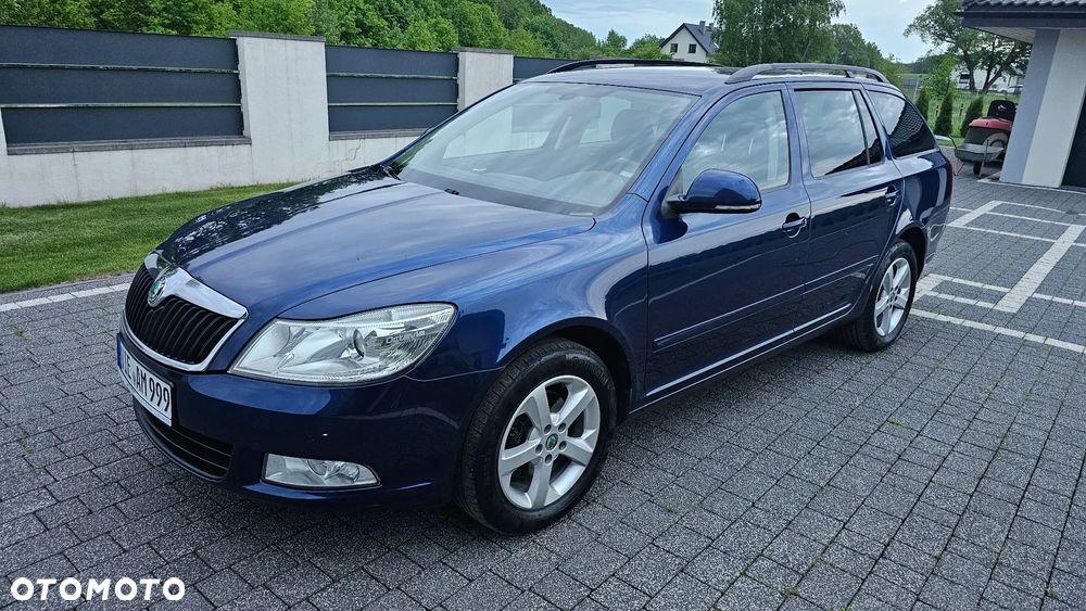 Skoda Octavia 2.0 TDI DPF Ambiente - 1