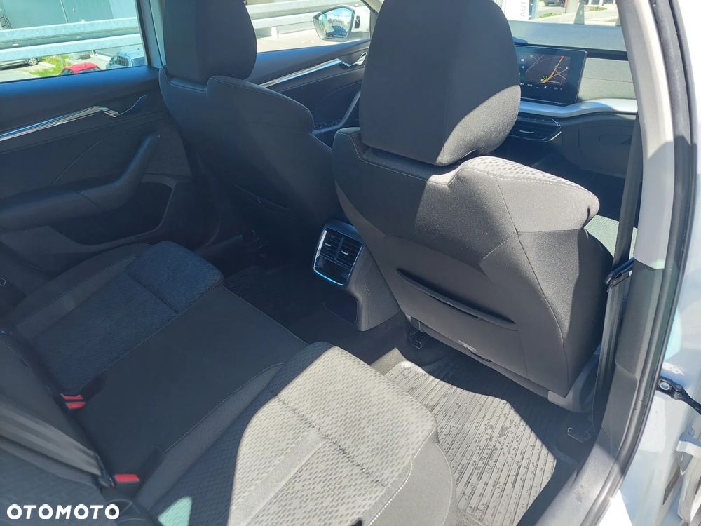 Skoda Octavia 1.5 TSI ACT Style - 32