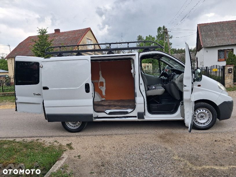 Renault Trafic - 10