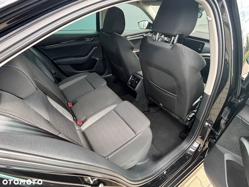 Skoda Octavia 2.0 TDI Ambition - 18