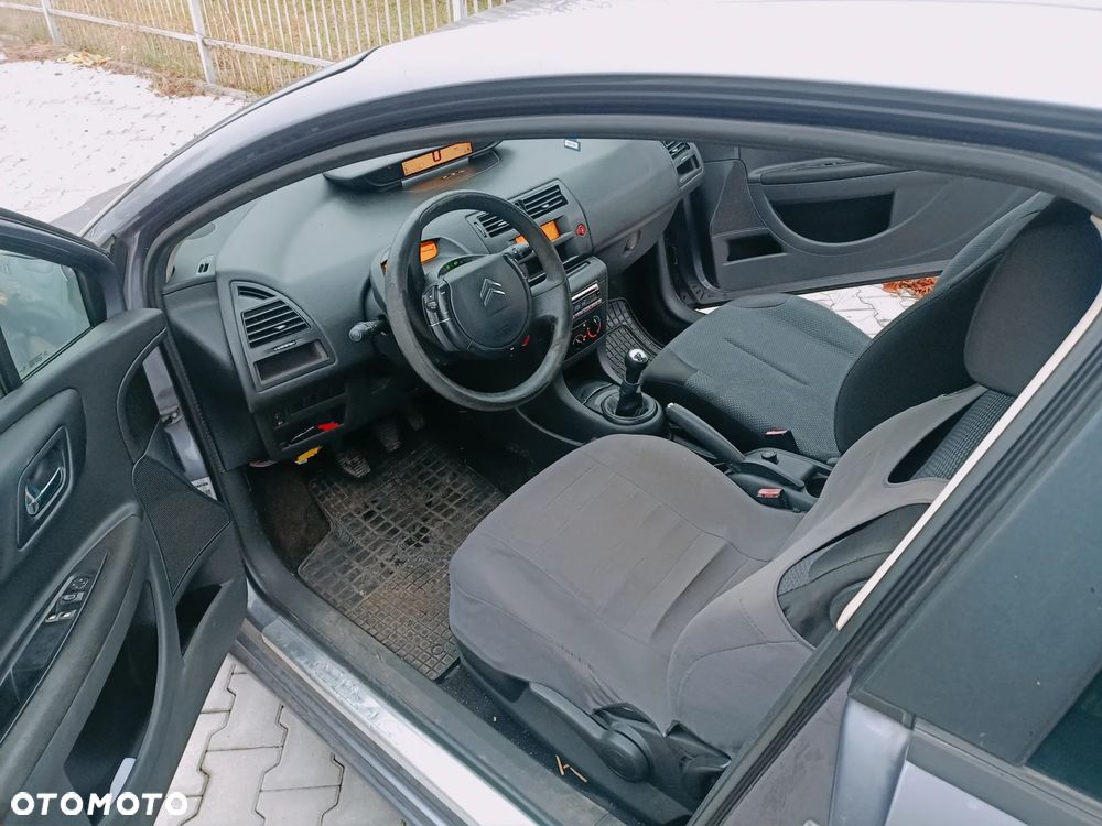 Citroën C4 1.4 16V X - 5