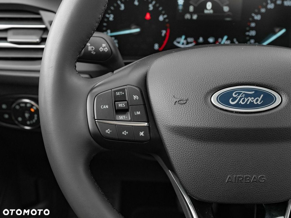 Ford Focus SW 1.0 EcoBoost Hybrid TITANIUM - 17