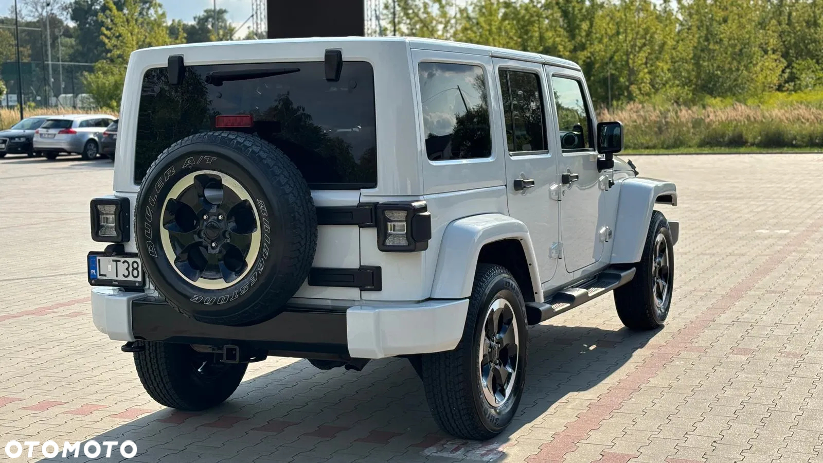 Jeep Wrangler - 18