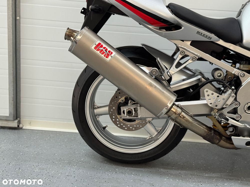 Kawasaki ZXR - 4