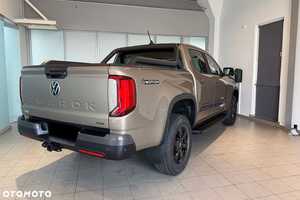 Volkswagen Amarok - 6