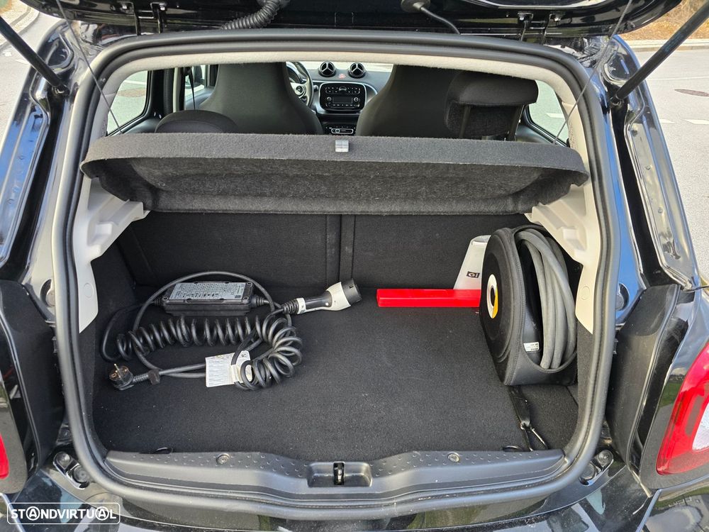 Smart ForFour Electric Drive Passion - 29