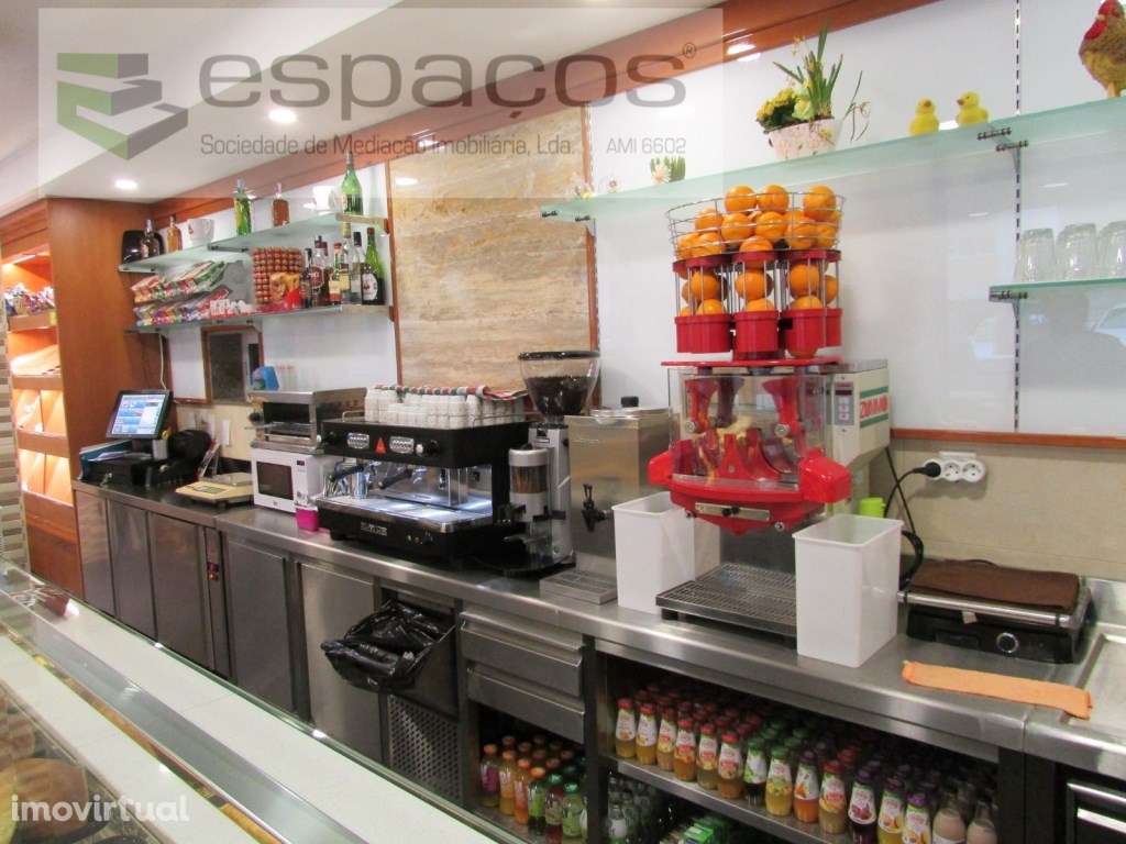 Padaria/Pastelaria com fabrico próprio centro Bobadela - Grande imagem: 3/14