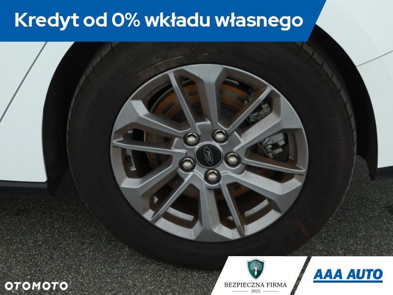 Ford Focus SW - 14