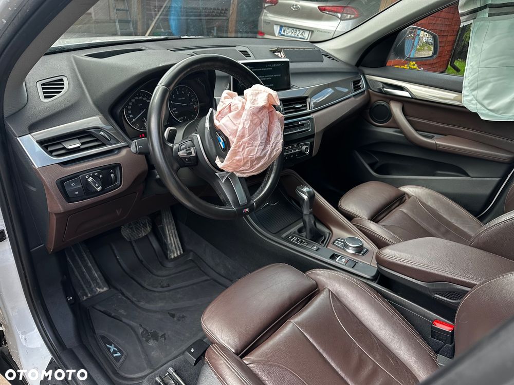 BMW X1 xDrive25i xLine sport - 19