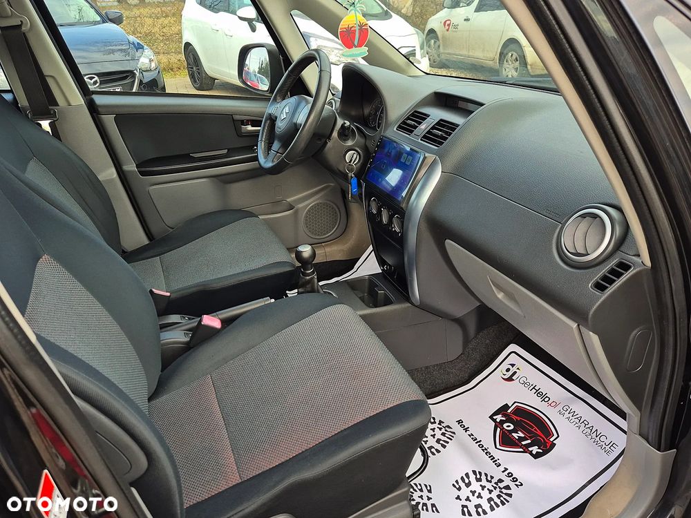 Suzuki SX4 1.5 - 25