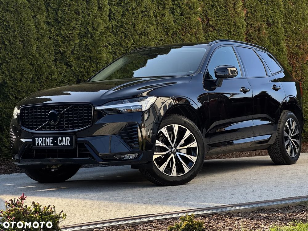 Volvo XC 60 B4 D AWD Plus Dark - 4