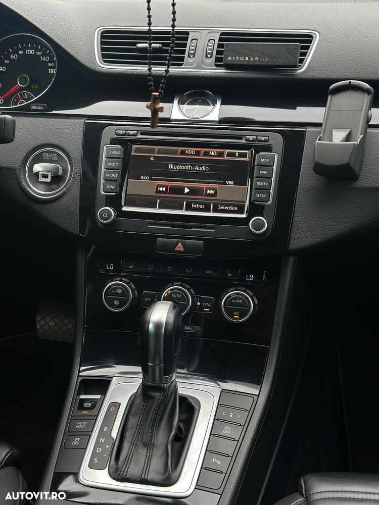 Volkswagen Passat CC 2.0 TDI 4Motion BlueMotion Technology DSG - 11