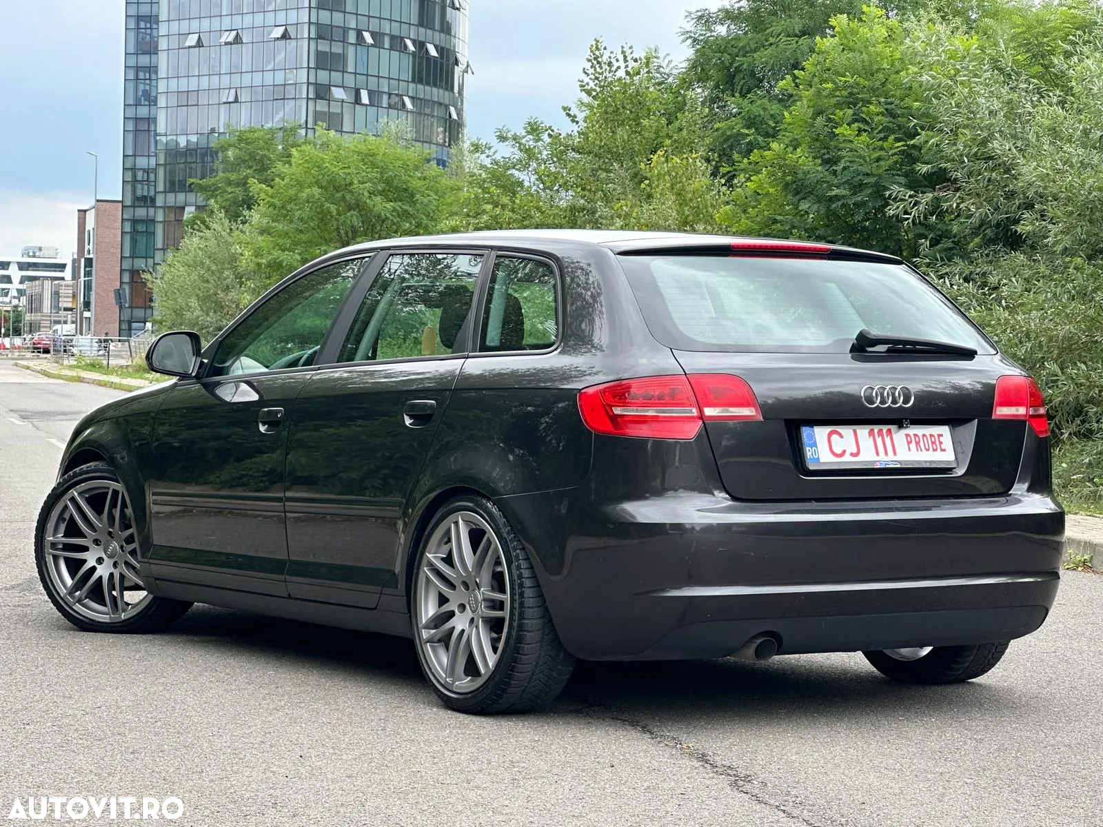 Audi A3 1.6 TDI Sportback S tronic Ambiente - 5
