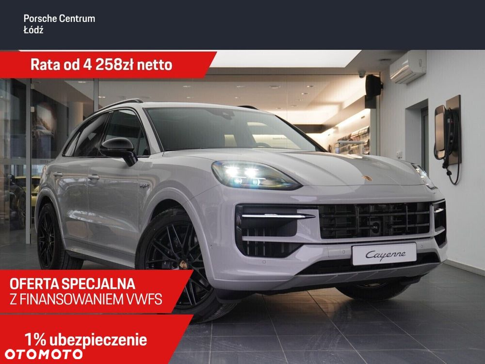 Porsche Cayenne E-Hybrid PHEV - 2