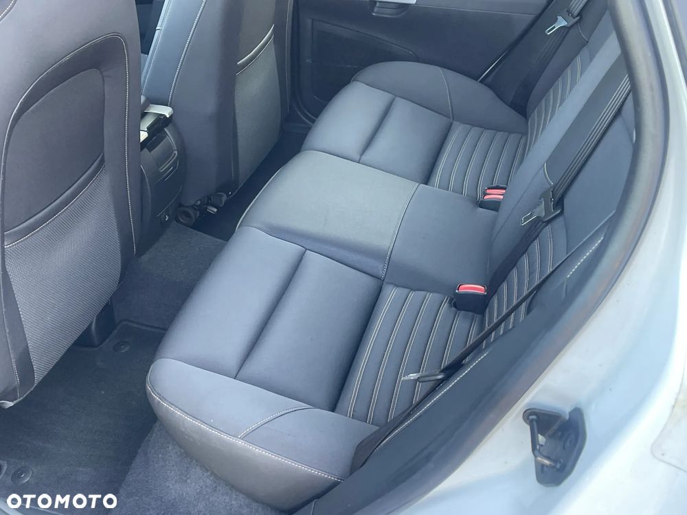 Volvo V50 D2 Kinetic - 11