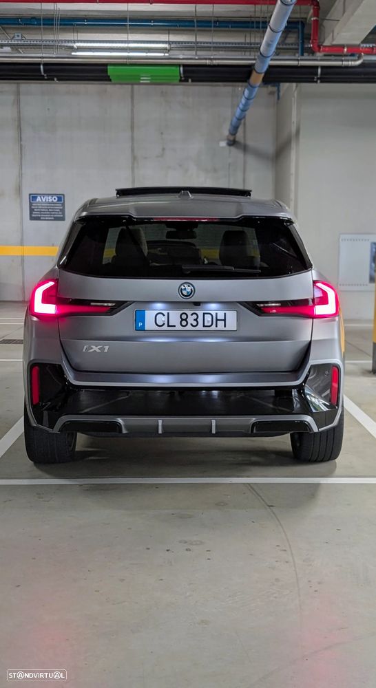 BMW iX1 xDrive30 M Sport Pack - 6