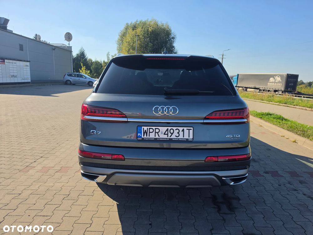 Audi Q7 - 5