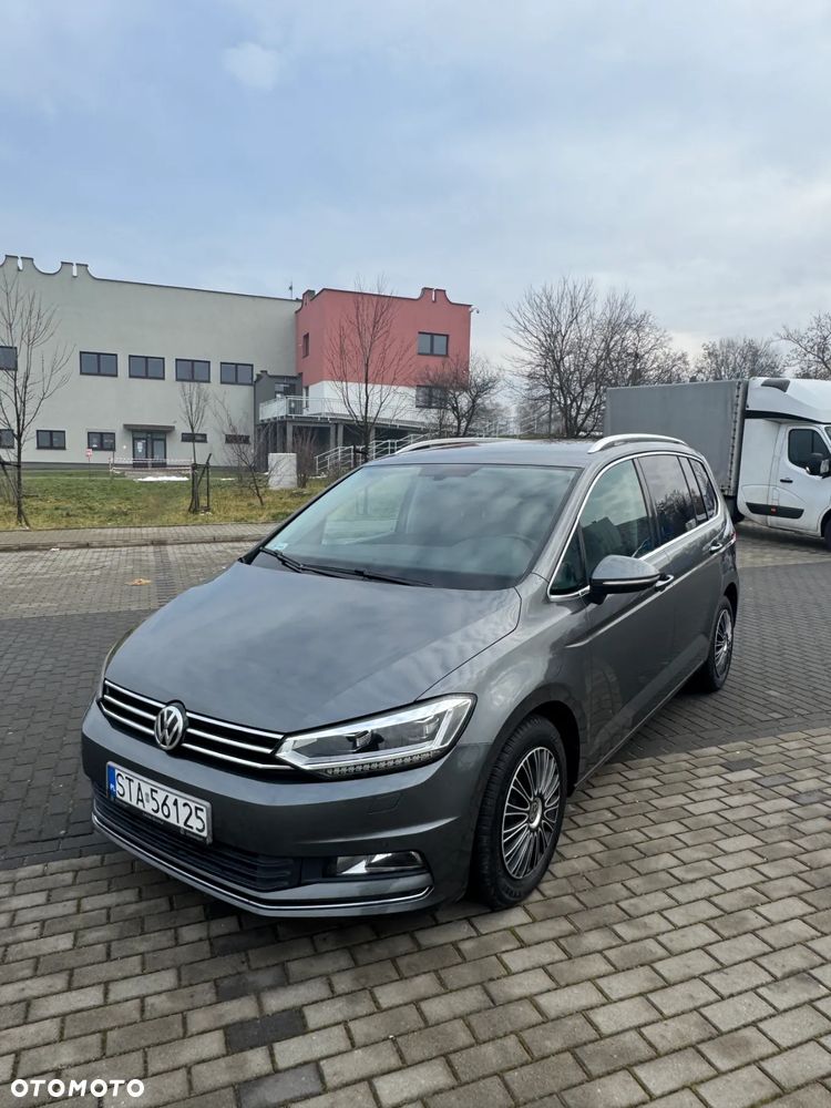 Volkswagen Touran - 3