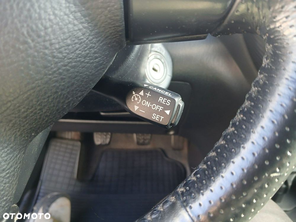 Toyota RAV4 D-4D 4x4 - 20