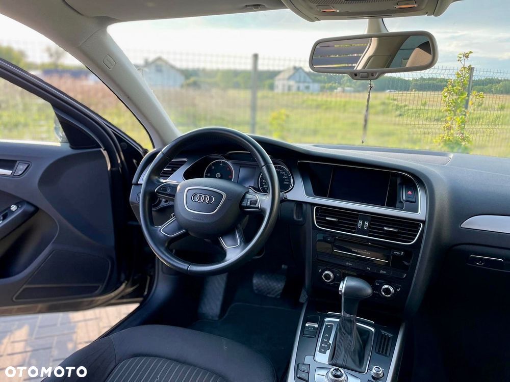 Audi A4 Avant - 8