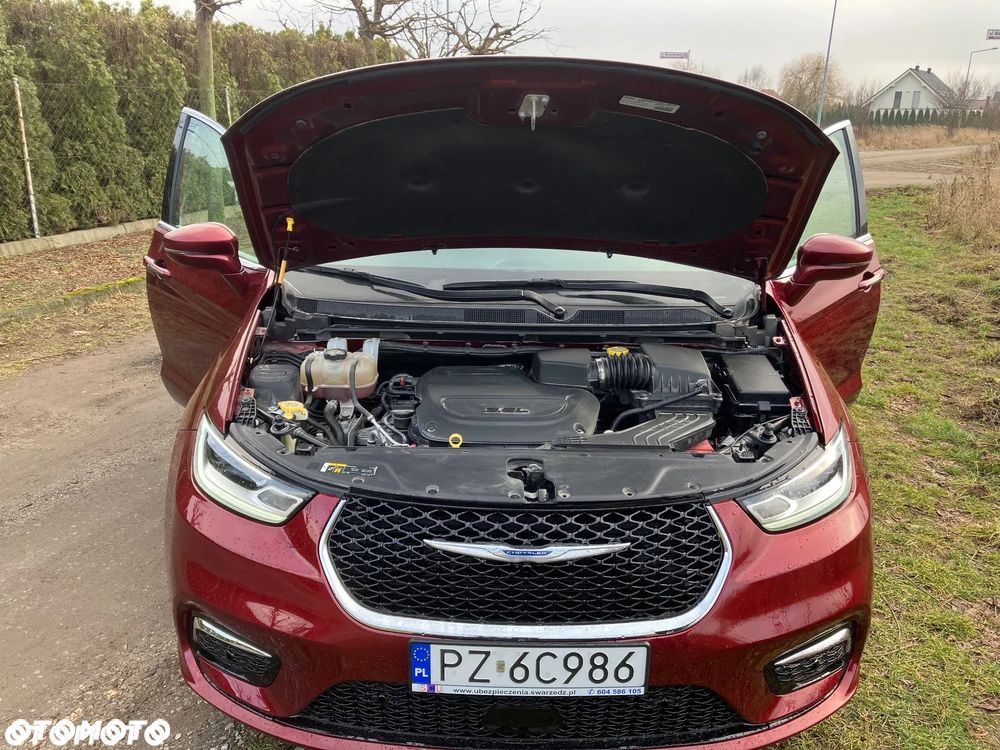 Chrysler Pacifica - 13