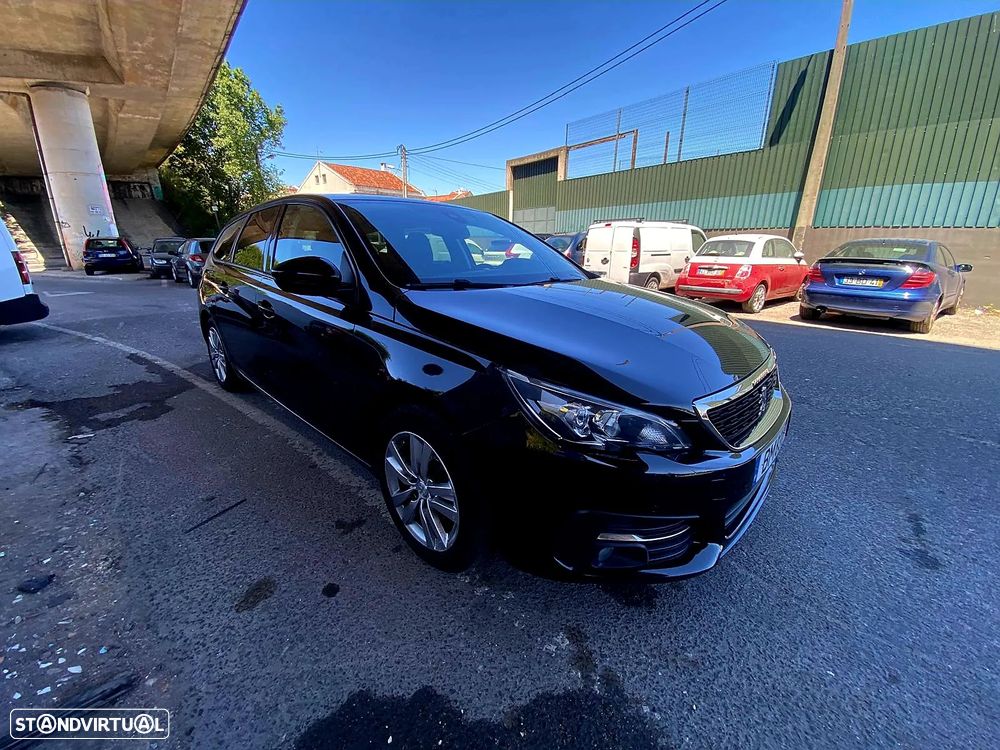 Peugeot 308 SW BlueHDi 130 Stop & Start Allure Business-Pack - 2