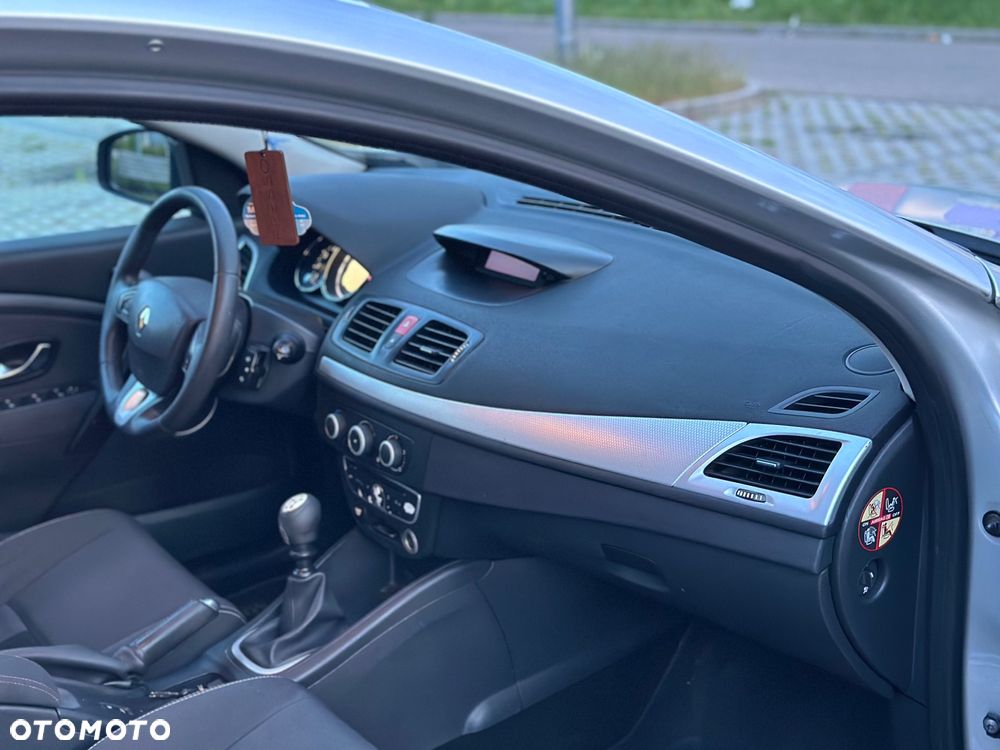 Renault Megane 1.9 dCi Dynamique - 8