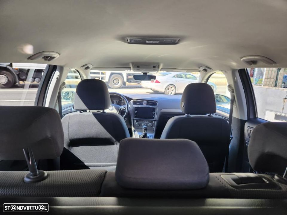 VW Golf Variant 1.6 TDi Highline - 14