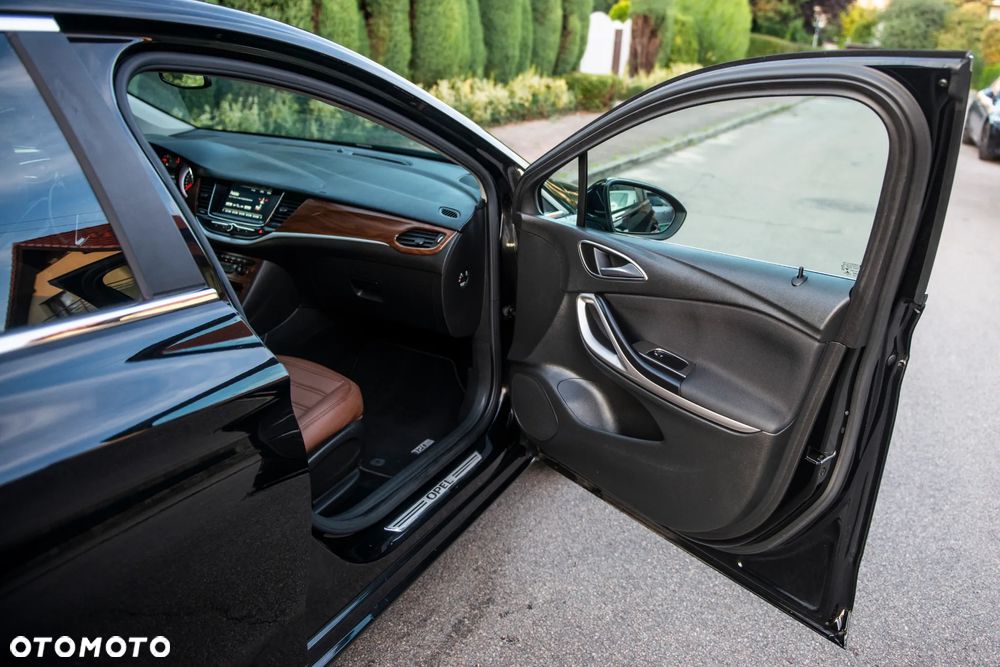 Opel Astra 1.4 Turbo Start/Stop 120 Jahre - 34