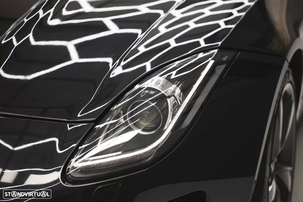 Jaguar F-Type V8 S - 17