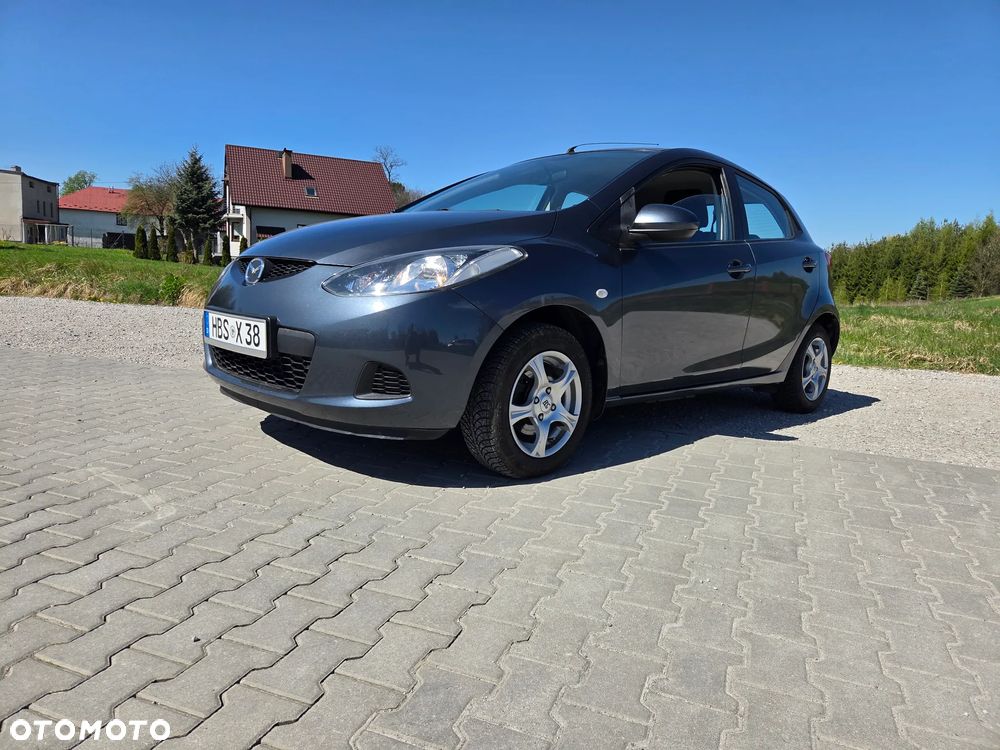 Mazda 2 - 9