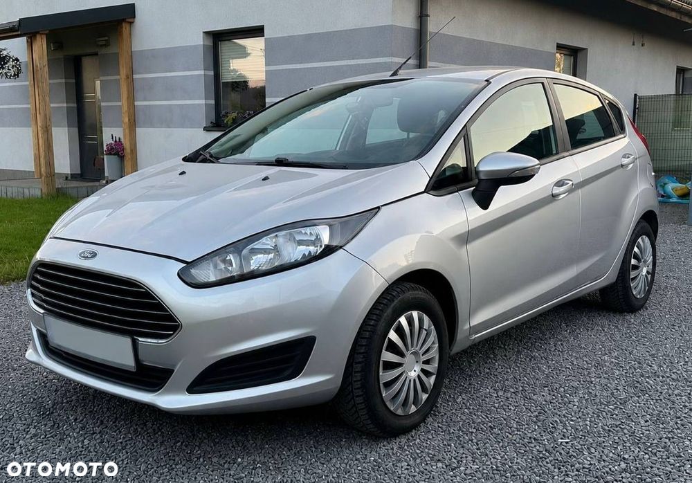 Ford Fiesta - 2