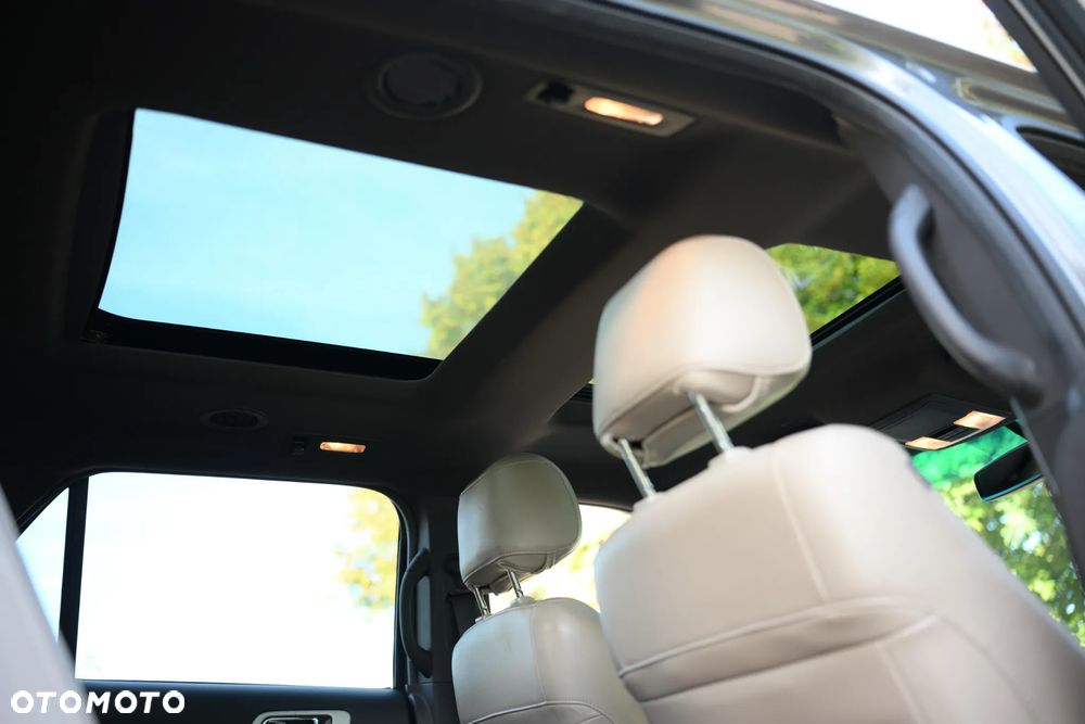 Ford Explorer - 7