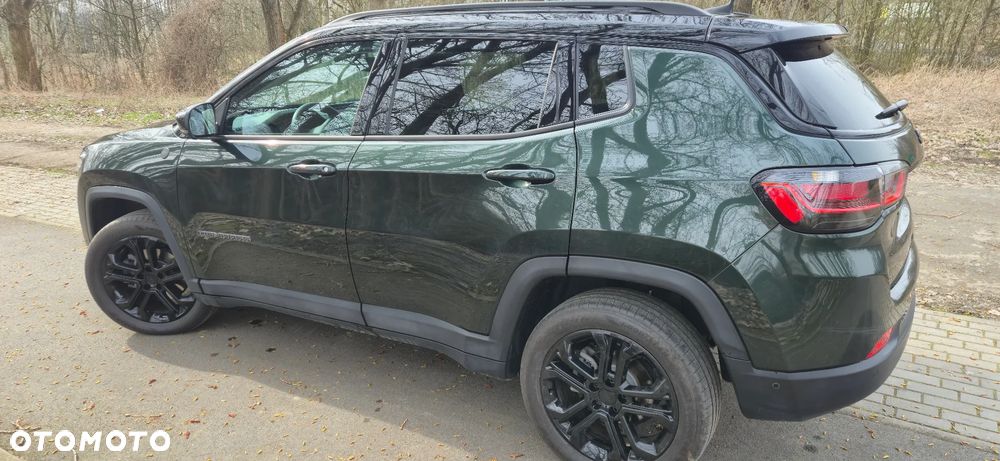 Jeep Compass - 2