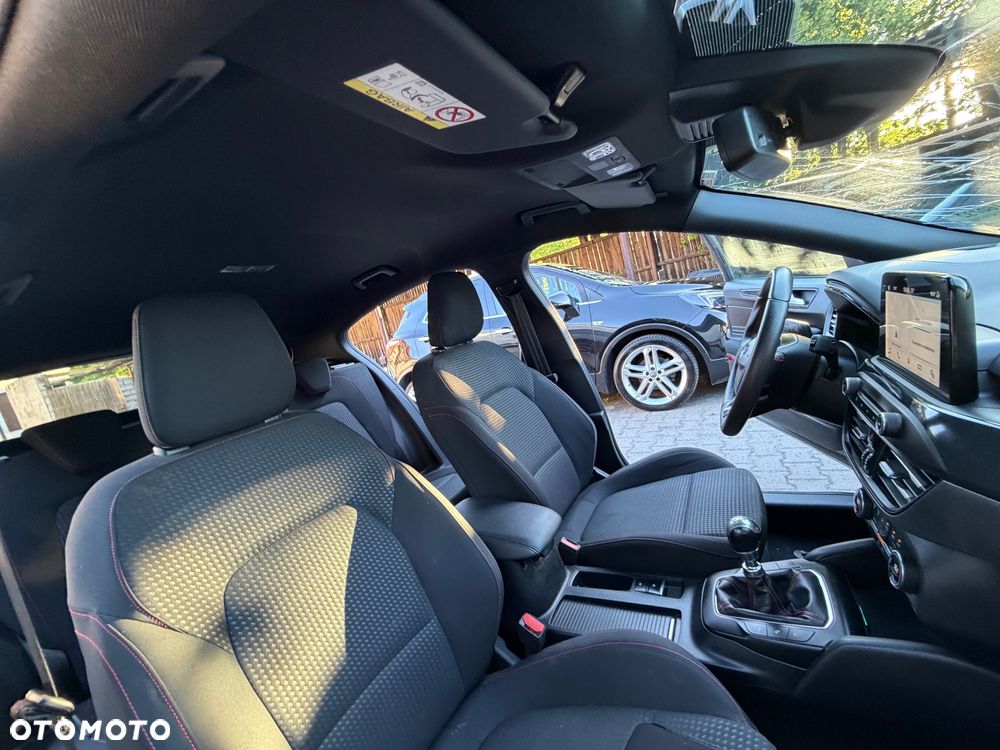 Ford Focus - 8