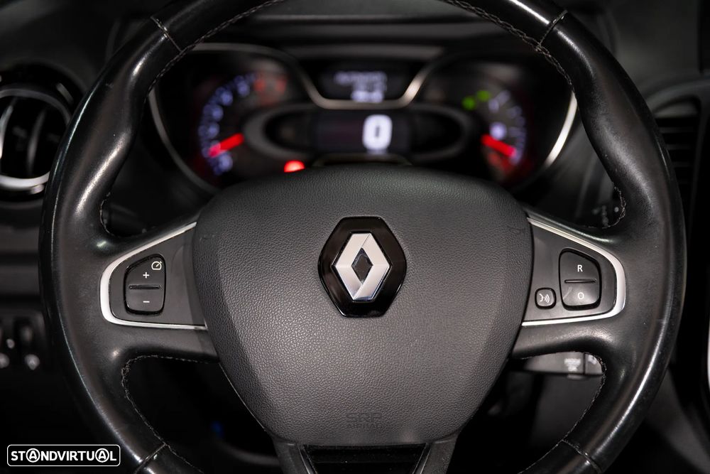 Renault Captur 0.9 TCE Exclusive XMOD - 22