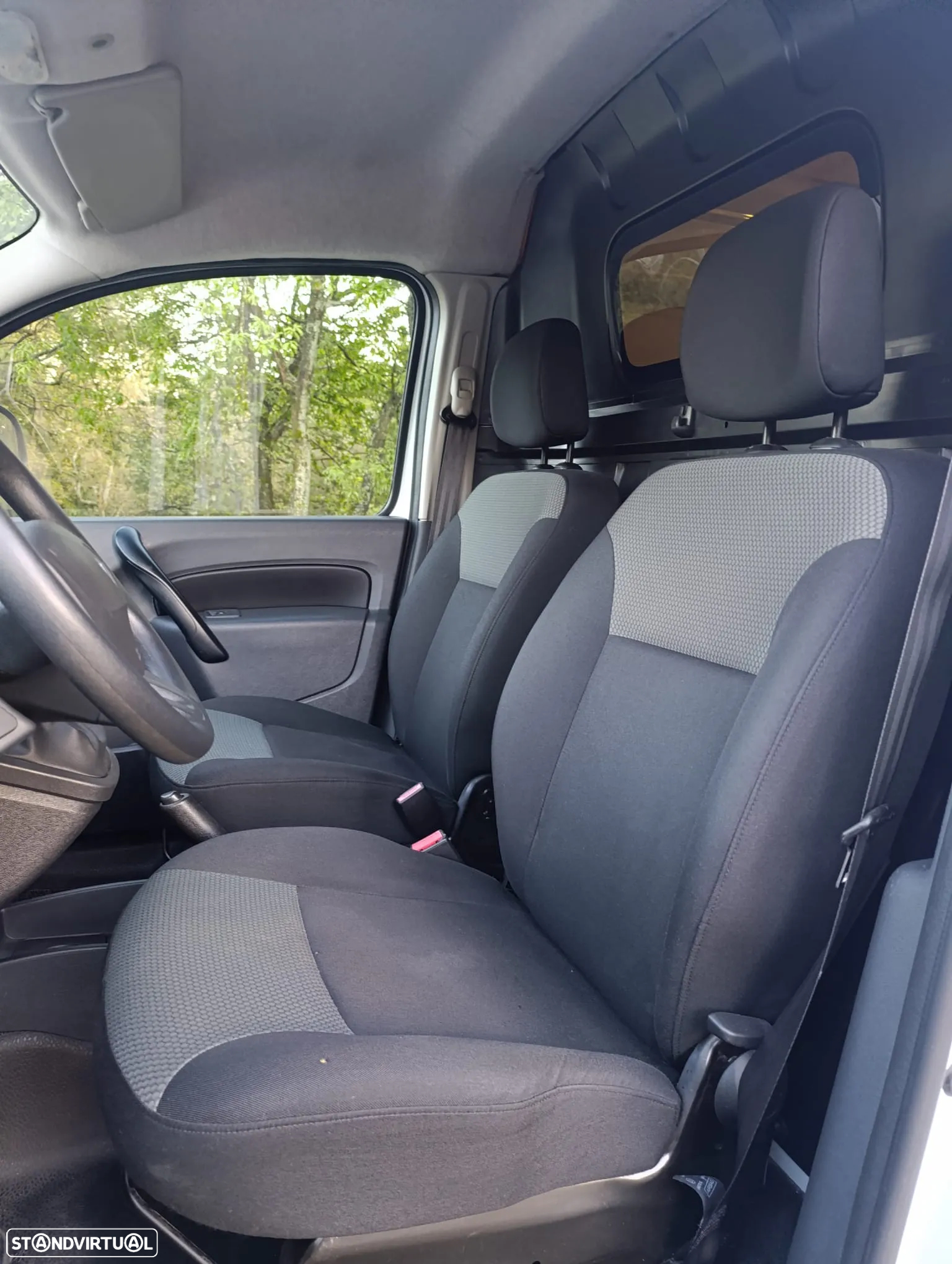 Renault Kangoo 33 Z.E. Bateria Própria Iva Dedutível - 9