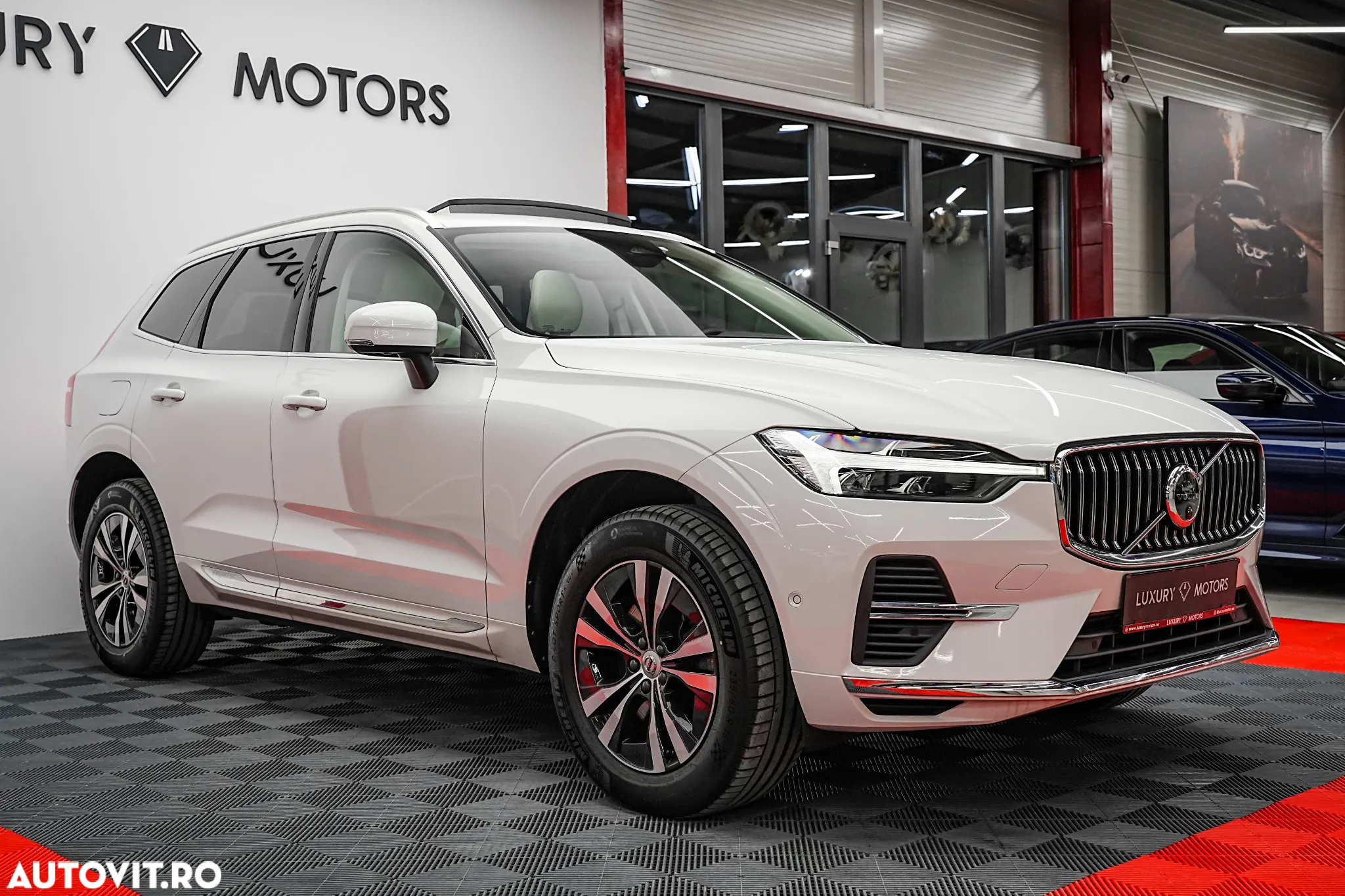 Volvo XC 60 Recharge T6 Twin Engine eAWD Inscription Expression - 35