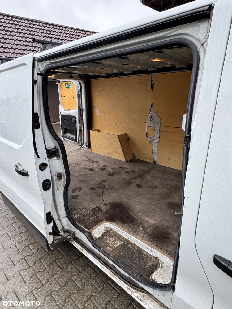 Renault Trafic - 10